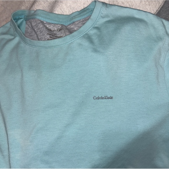 Calvin Klein Teal Aqua Logo Front Crewneck Short Sleeve Casual T-Shirt - Picture 3 of 7